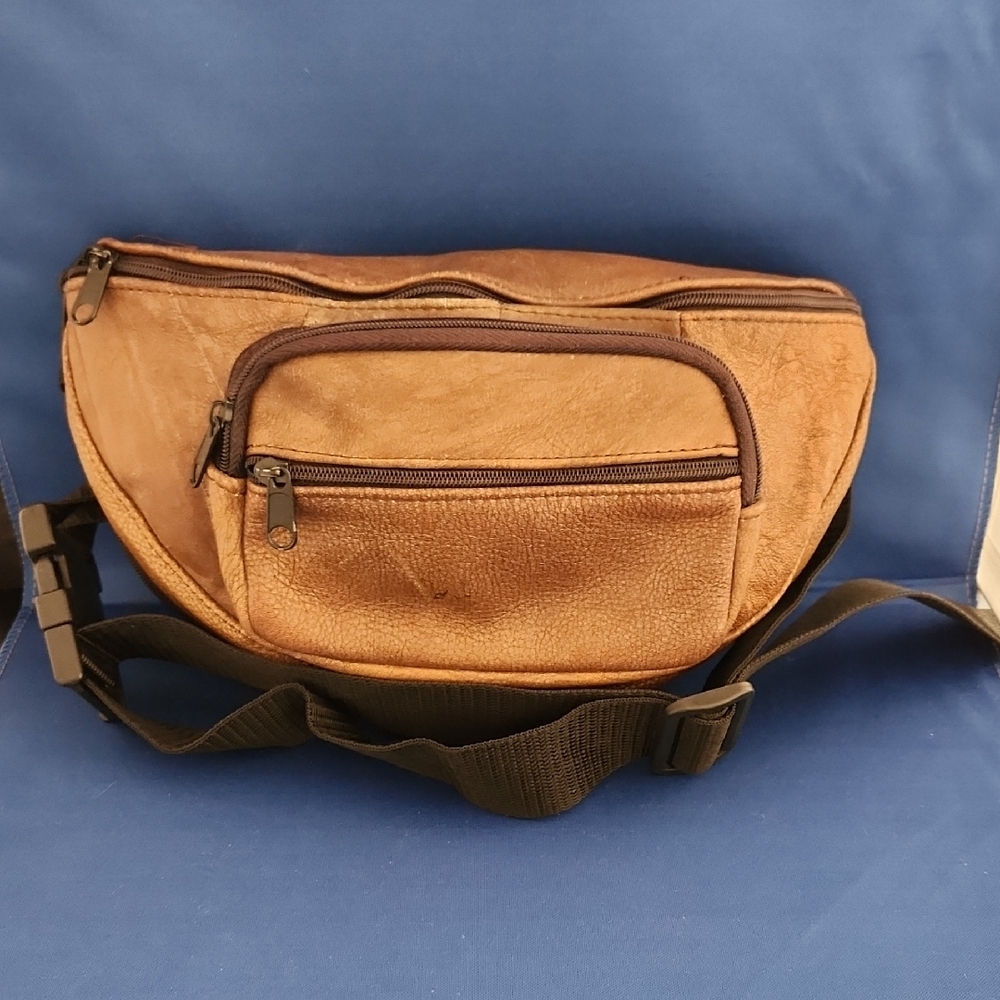 Brown Leather Concealed Carry Waist Bag